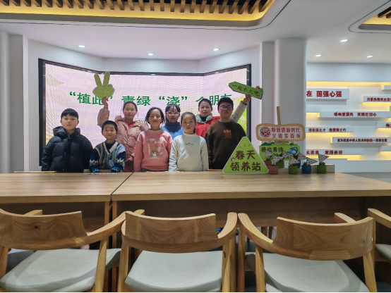 “植此青綠 澆個朋友”——柳新鎮(zhèn)開展青少年多肉種植diy科普活動(1)40.png