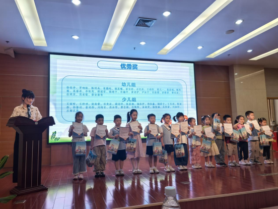 “王陵小神醫(yī)眼中的未來(lái)醫(yī)院” ---科普活動(dòng)圓滿成功 (1)27.png